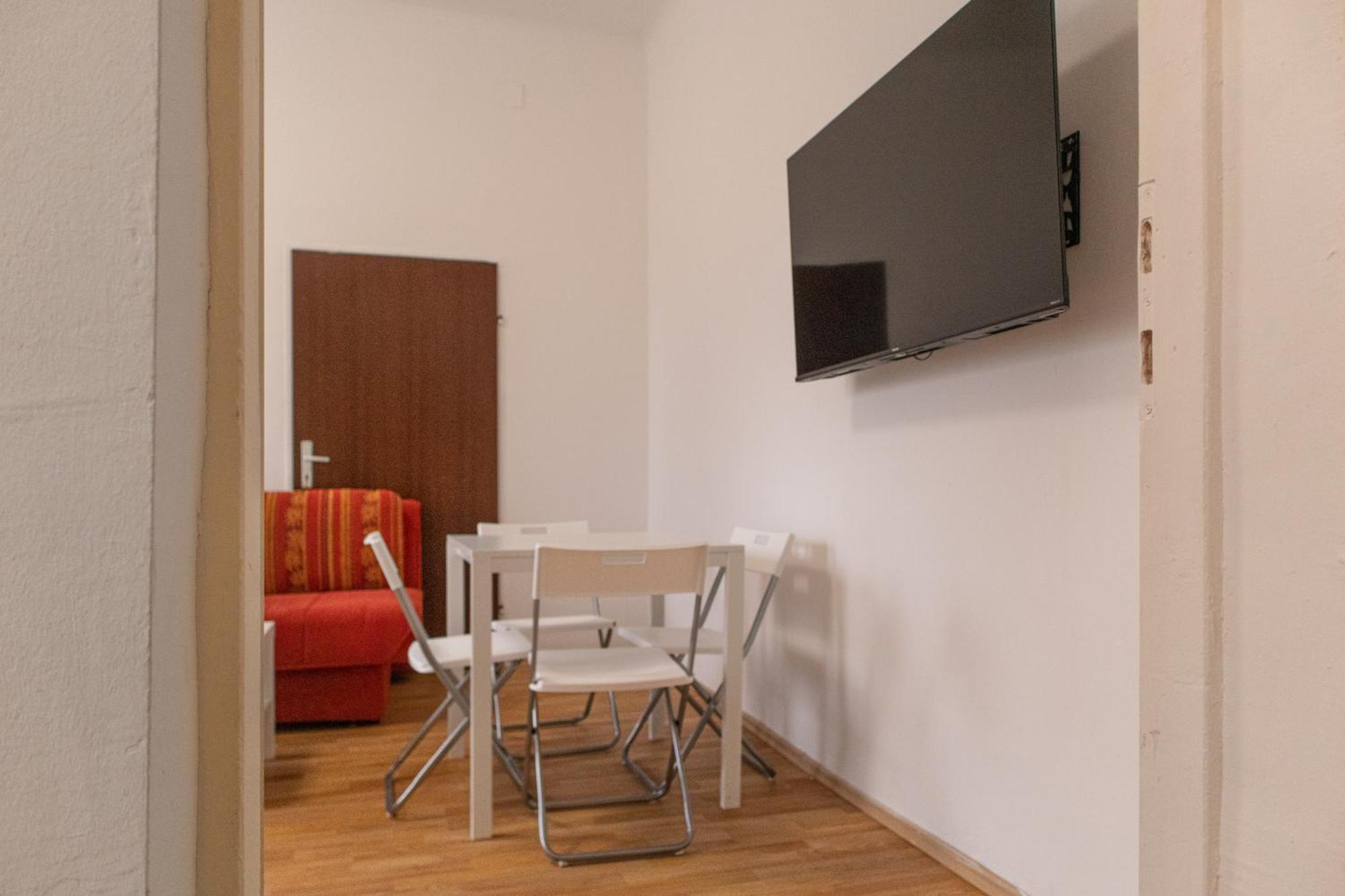 Homelike 2Br Apt. @Millenium Tower/Danube River 비엔나 외부 사진